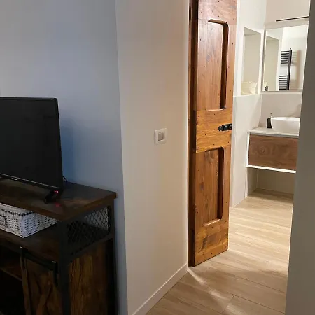Cascina Sagrestia Bed & Breakfast *